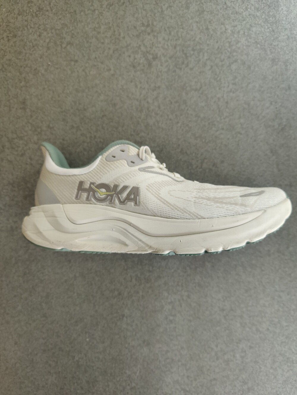 HOKA ONE ONE Arahi 8 Men's 12 Running Shoes Truffle Salt Oyster Mushroom